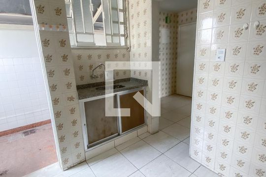 Cozinha de apartamento à venda com 2 quartos, 100m² em Centro, Niterói