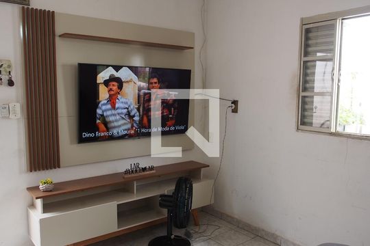 Sala de casa à venda com 2 quartos, 400m² em Vianelo/bonfiglioli, Jundiaí