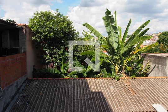 Vista  de casa à venda com 2 quartos, 138m² em Vila Marajo, Várzea Paulista
