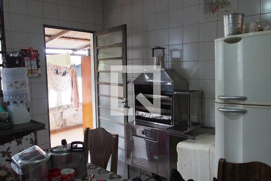 Cozinha  de casa à venda com 2 quartos, 138m² em Vila Marajo, Várzea Paulista