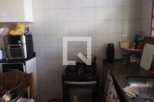 Cozinha  de casa à venda com 2 quartos, 138m² em Vila Marajo, Várzea Paulista