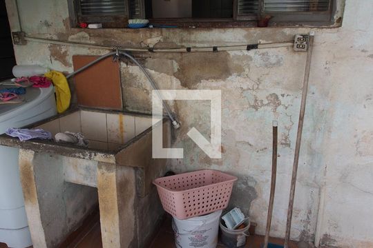 Área de serviço de casa à venda com 2 quartos, 138m² em Vila Marajo, Várzea Paulista