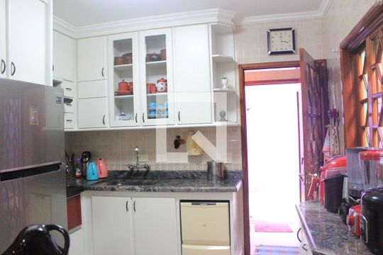 Cozinha de casa à venda com 3 quartos, 157m² em Jardim Paraventi, Guarulhos