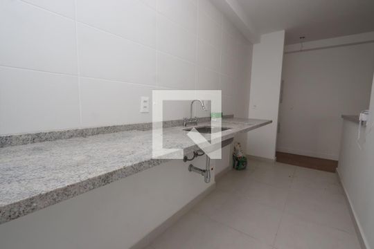 Cozinha de apartamento para alugar com 2 quartos, 68m² em Vila Prudente, São Paulo