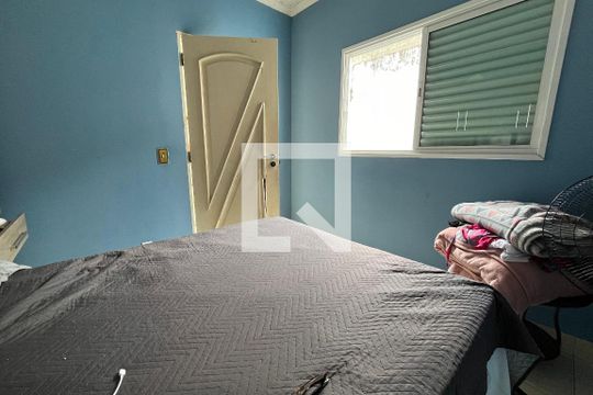 Quarto 1 de casa para alugar com 4 quartos, 230m² em Jardim Imperador, Suzano