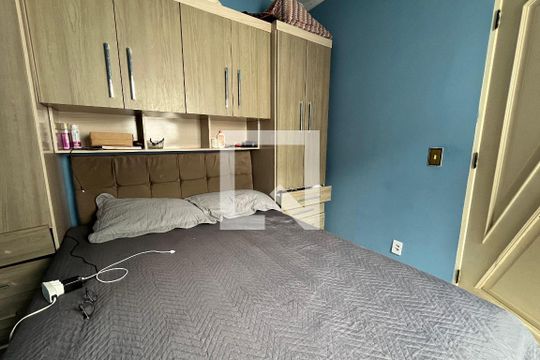 Quarto 1 de casa para alugar com 4 quartos, 230m² em Jardim Imperador, Suzano