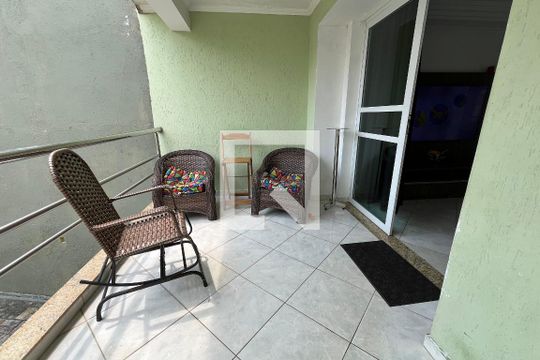 Varanda de casa para alugar com 4 quartos, 230m² em Jardim Imperador, Suzano