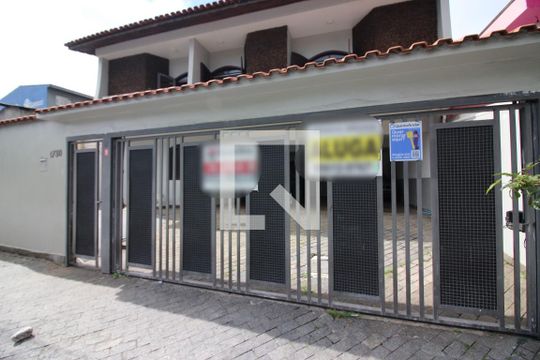 Fachada  de casa à venda com 4 quartos, 344m² em Bairro dos Casa, São Bernardo do Campo