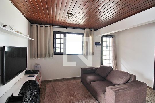 Sala Edícula   de casa à venda com 4 quartos, 344m² em Bairro dos Casa, São Bernardo do Campo