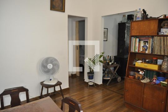 Sala de casa à venda com 2 quartos, 150m² em Todos Os Santos, Rio de Janeiro
