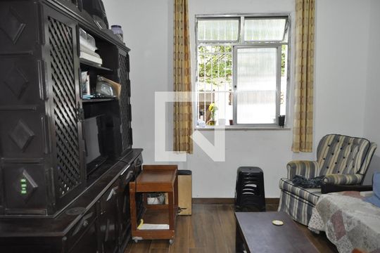 Casa à venda com 2 quartos, 150m² em Todos Os Santos, Rio de Janeiro
