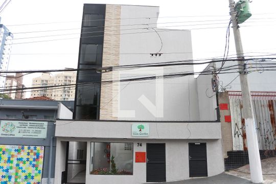 Fachada de kitnet/studio para alugar com 1 quarto, 30m² em Vila Esperança, São Paulo