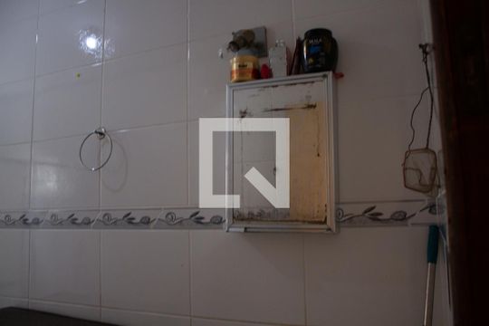 Banheiro 2 de casa para alugar com 5 quartos, 360m² em Jardim Vitória, Belo Horizonte