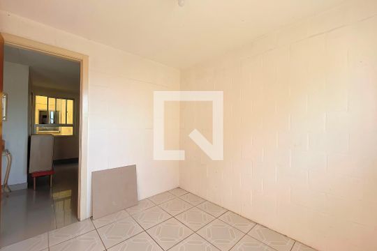 Quarto 1 de apartamento para alugar com 2 quartos, 70m² em Rubem Berta, Porto Alegre