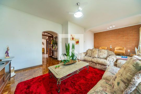Casa à venda com 3 quartos, 336m² em Vila Alzira, Santo André