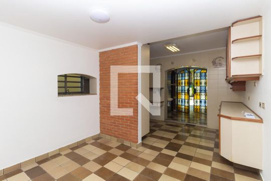Cozinha  de casa à venda com 4 quartos, 300m² em Jardim da Gloria, São Paulo