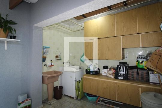 Área de Serviço de casa à venda com 3 quartos, 150m² em Parque Vitoria, São Paulo