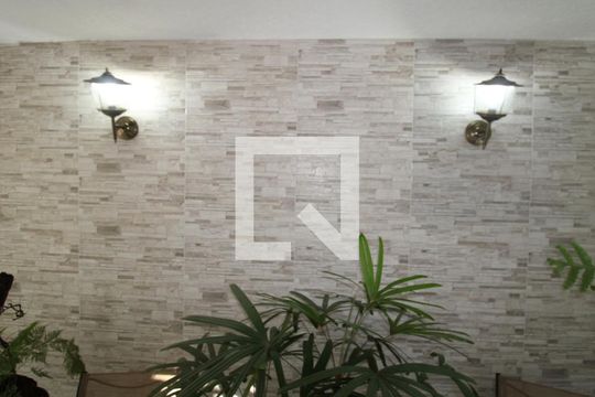 Hall de entrada de casa à venda com 3 quartos, 150m² em Parque Vitoria, São Paulo