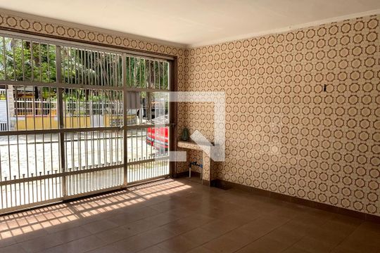 Garagem  de casa para alugar com 3 quartos, 130m² em Ocian, Praia Grande