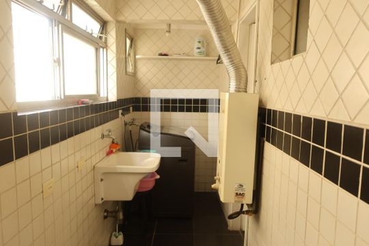 Área de Serviço de apartamento à venda com 2 quartos, 70m² em Vila Olímpia, São Paulo
