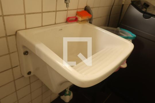 Área de Serviço de apartamento à venda com 2 quartos, 70m² em Vila Olímpia, São Paulo