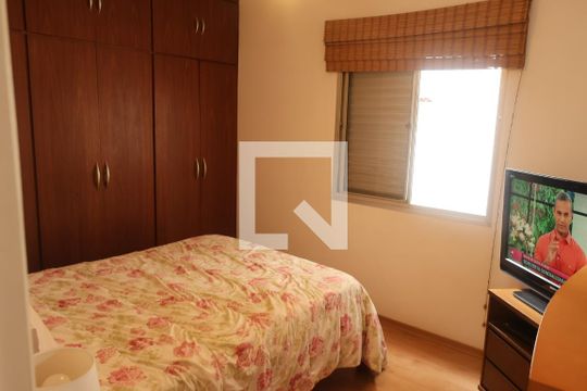 Quarto 1 de apartamento à venda com 2 quartos, 70m² em Vila Olímpia, São Paulo