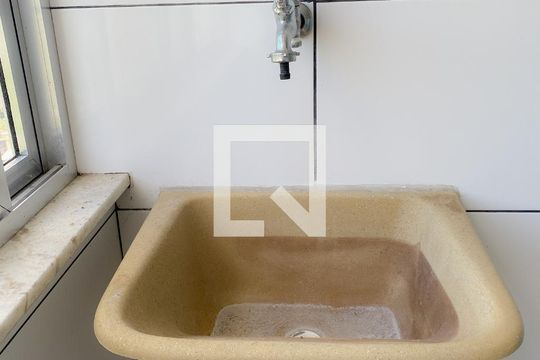 Área de Serviço de apartamento à venda com 2 quartos, 56m² em Engenhoca, Niterói