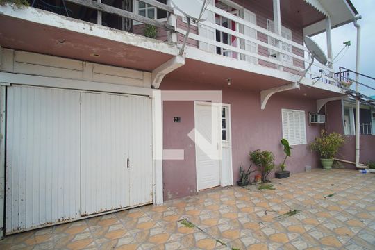 quintal de casa à venda com 6 quartos, 180m² em Feitoria, São Leopoldo