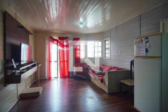 Sala 2 de casa à venda com 6 quartos, 180m² em Feitoria, São Leopoldo