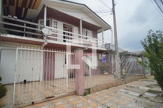Fachada de casa à venda com 6 quartos, 180m² em Feitoria, São Leopoldo