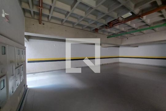 Área comum  de apartamento à venda com 3 quartos, 81m² em Cabral, Contagem