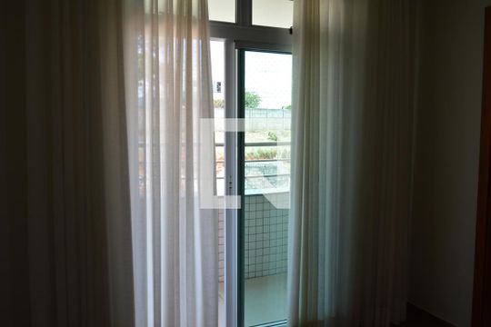 Varanda da Suite de apartamento à venda com 3 quartos, 81m² em Cabral, Contagem