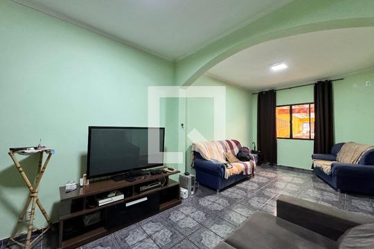 Sala de casa à venda com 3 quartos, 203m² em Vila Humaita, Santo André