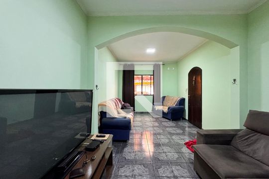 Sala de casa à venda com 3 quartos, 203m² em Vila Humaita, Santo André