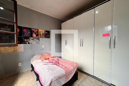 Quarto 1 de casa à venda com 3 quartos, 203m² em Vila Humaita, Santo André