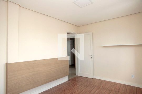 Quarto de apartamento para alugar com 1 quarto, 53m² em Petrópolis, Porto Alegre