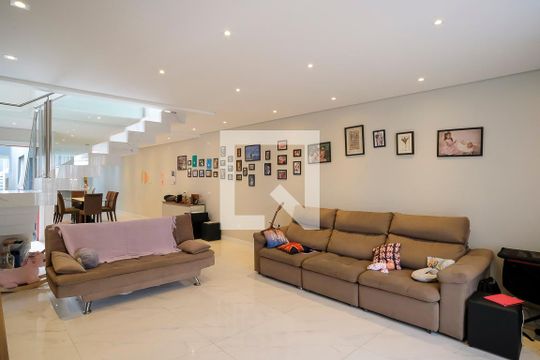 Sala de casa à venda com 3 quartos, 330m² em Vila Mussolini, São Bernardo do Campo