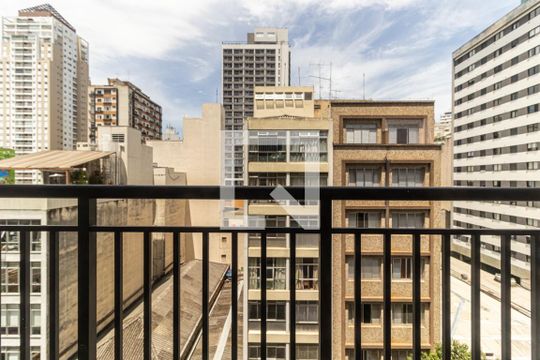 Varanda de kitnet/studio à venda com 1 quarto, 26m² em Vila Buarque, São Paulo