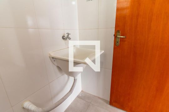 Área de Serviço de apartamento para alugar com 1 quarto, 27m² em Jardim Helena, São Paulo