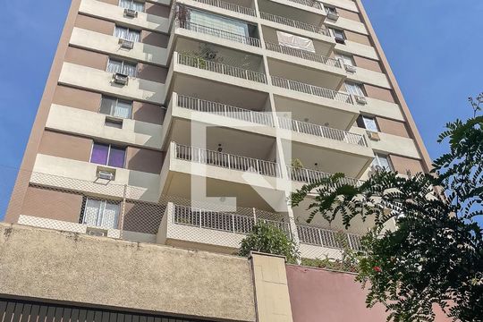 Fachada de apartamento à venda com 3 quartos, 107m² em Grajaú, Rio de Janeiro