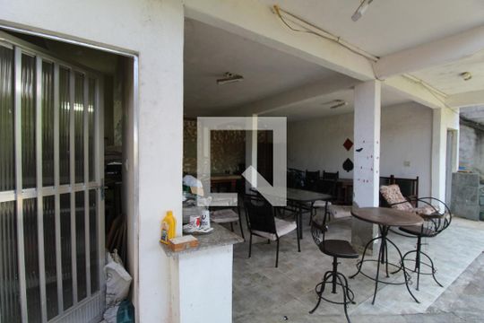 Área comum de casa à venda com 4 quartos, 328m² em Freguesia (jacarepaguá), Rio de Janeiro