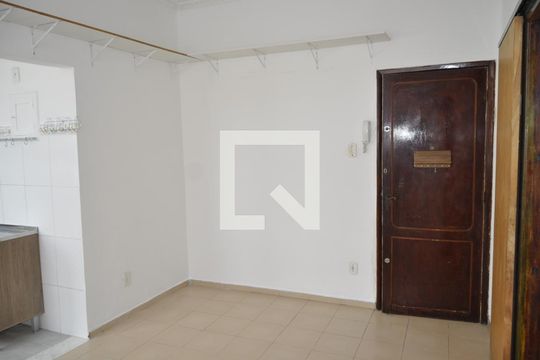 Sala de apartamento para alugar com 1 quarto, 38m² em Cachambi, Rio de Janeiro