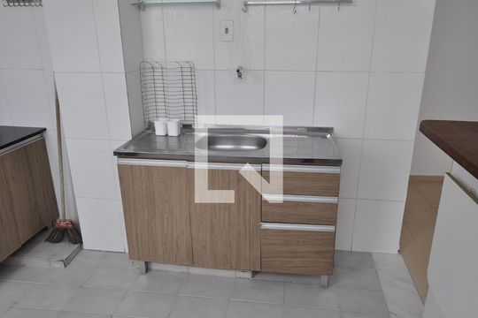 Cozinha  de apartamento à venda com 1 quarto, 38m² em Cachambi, Rio de Janeiro