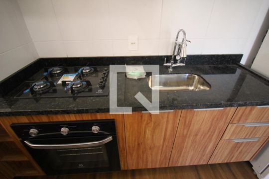 Cozinha de apartamento à venda com 2 quartos, 34m² em Jurubatuba, São Paulo