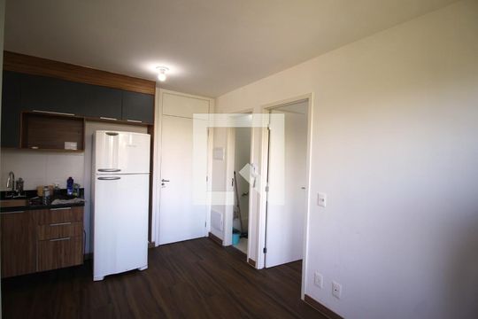 Apartamento à venda com 2 quartos, 34m² em Jurubatuba, São Paulo
