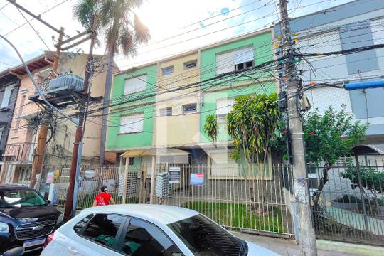 Fachada de kitnet/studio à venda com 1 quarto, 24m² em Floresta, Porto Alegre