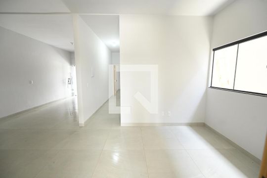Casa para alugar com 3 quartos, 122m² em Recanto dos Emboabas, Aparecida de Goiânia