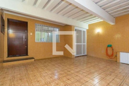 Casa à venda com 3 quartos, 135m² em Vila Cordeiro, São Paulo