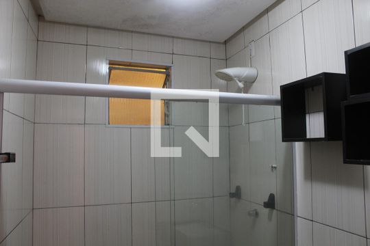 Banheiro Corredor de casa de condomínio para alugar com 3 quartos, 130m² em Cabula Vi, Salvador