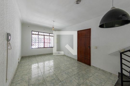 Casa para alugar com 3 quartos, 140m² em Vila Alpina, São Paulo